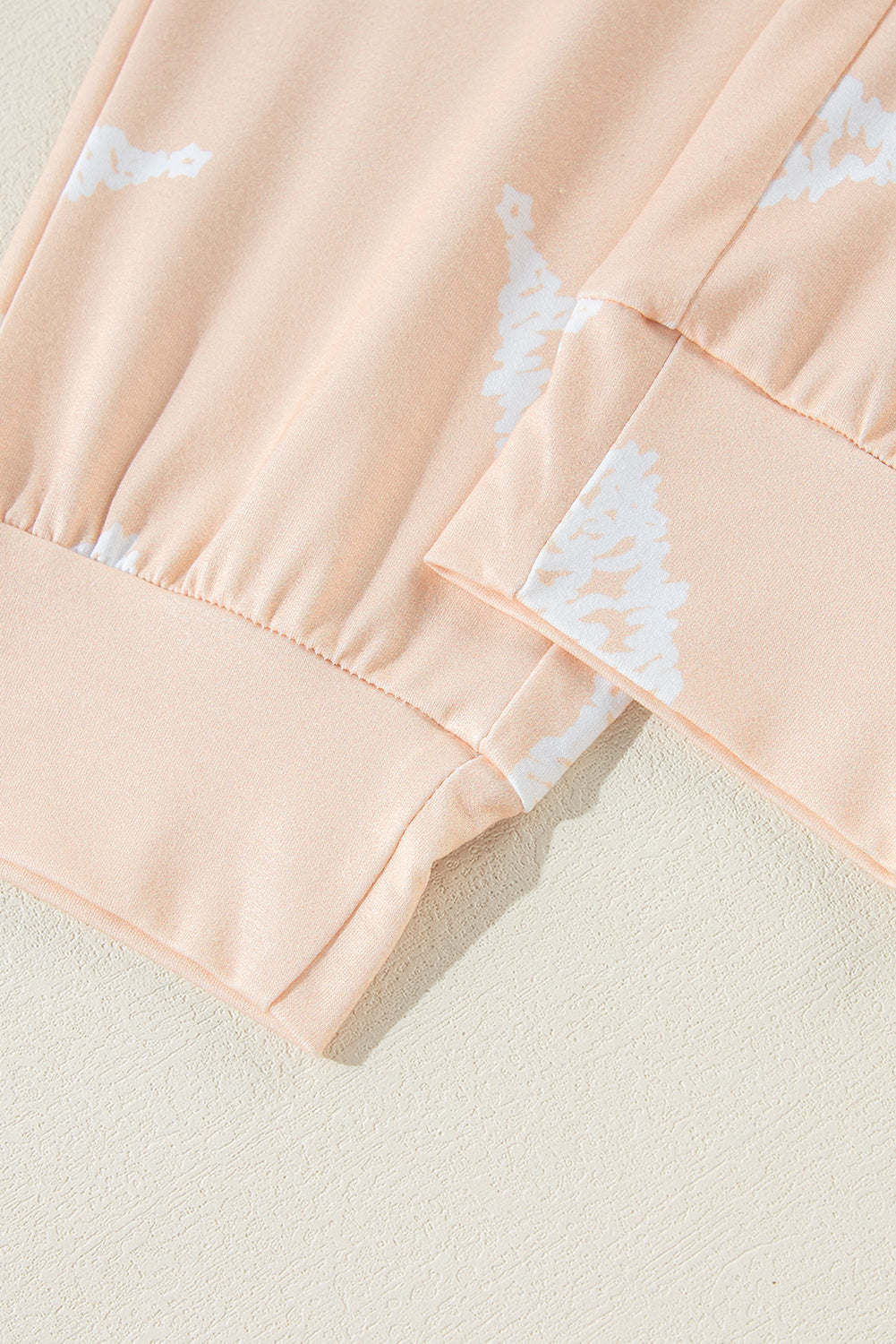 Ensemble pyjama deux pièces ample à imprimé sapin de Noël abricot