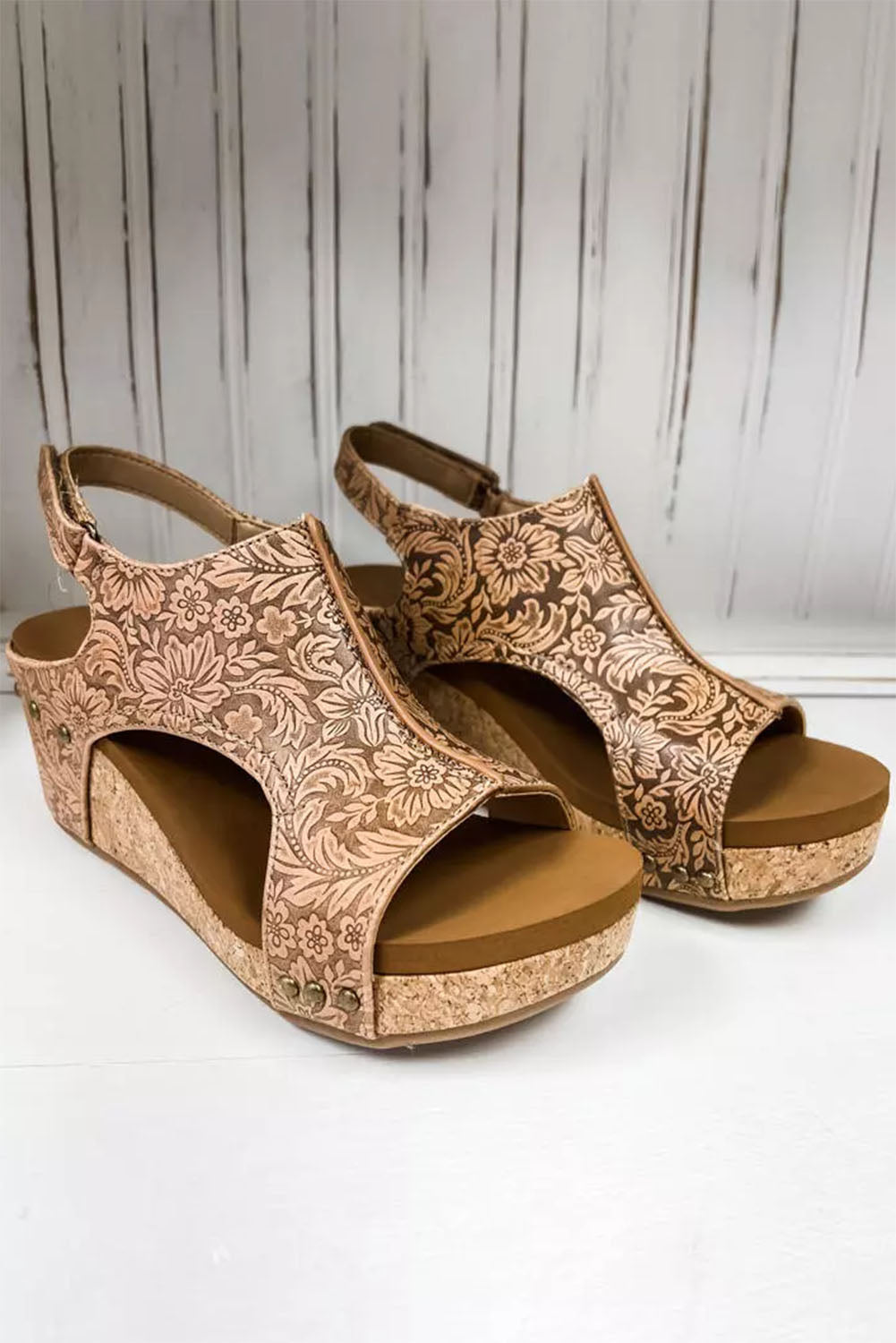 Vintage Floral Leather Rivet Hollowed Platform Sandals
