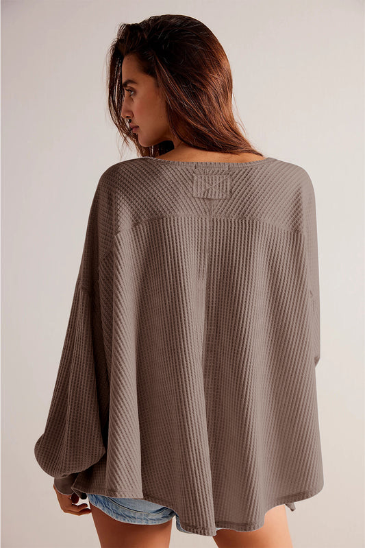 Chemisier ample à manches longues et col en V gaufré couleur café