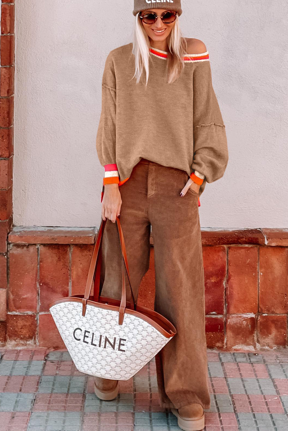 Pull à épaules tombantes et bordure rayée colorblock parchemin