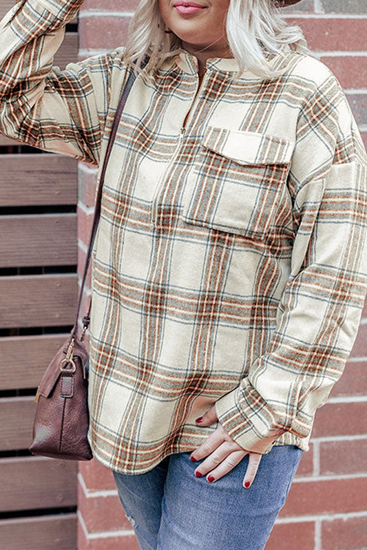 Sudadera beige con media cremallera y bolsillo en el pecho a cuadros de talla grande