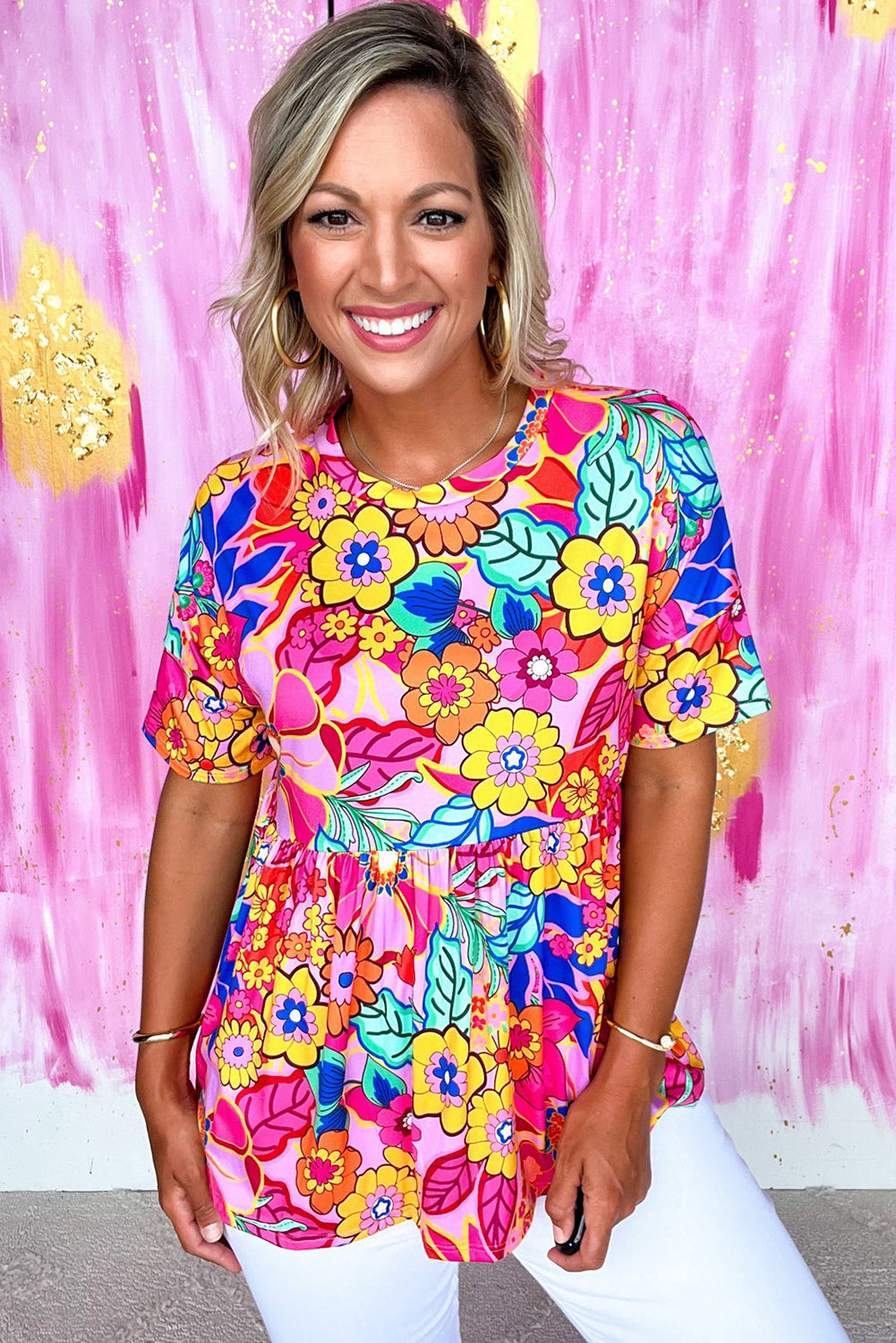 Haut babydoll plissé à manches courtes et imprimé floral rose