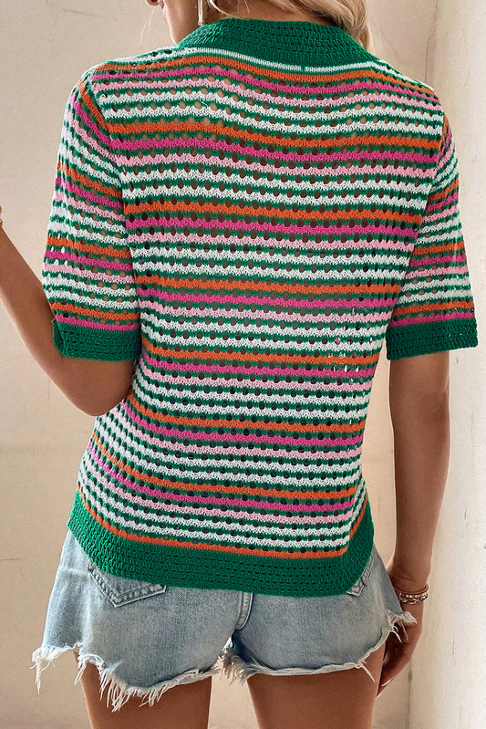 T-shirt en tricot pointelle à rayures vert foncé et bordure contrastée
