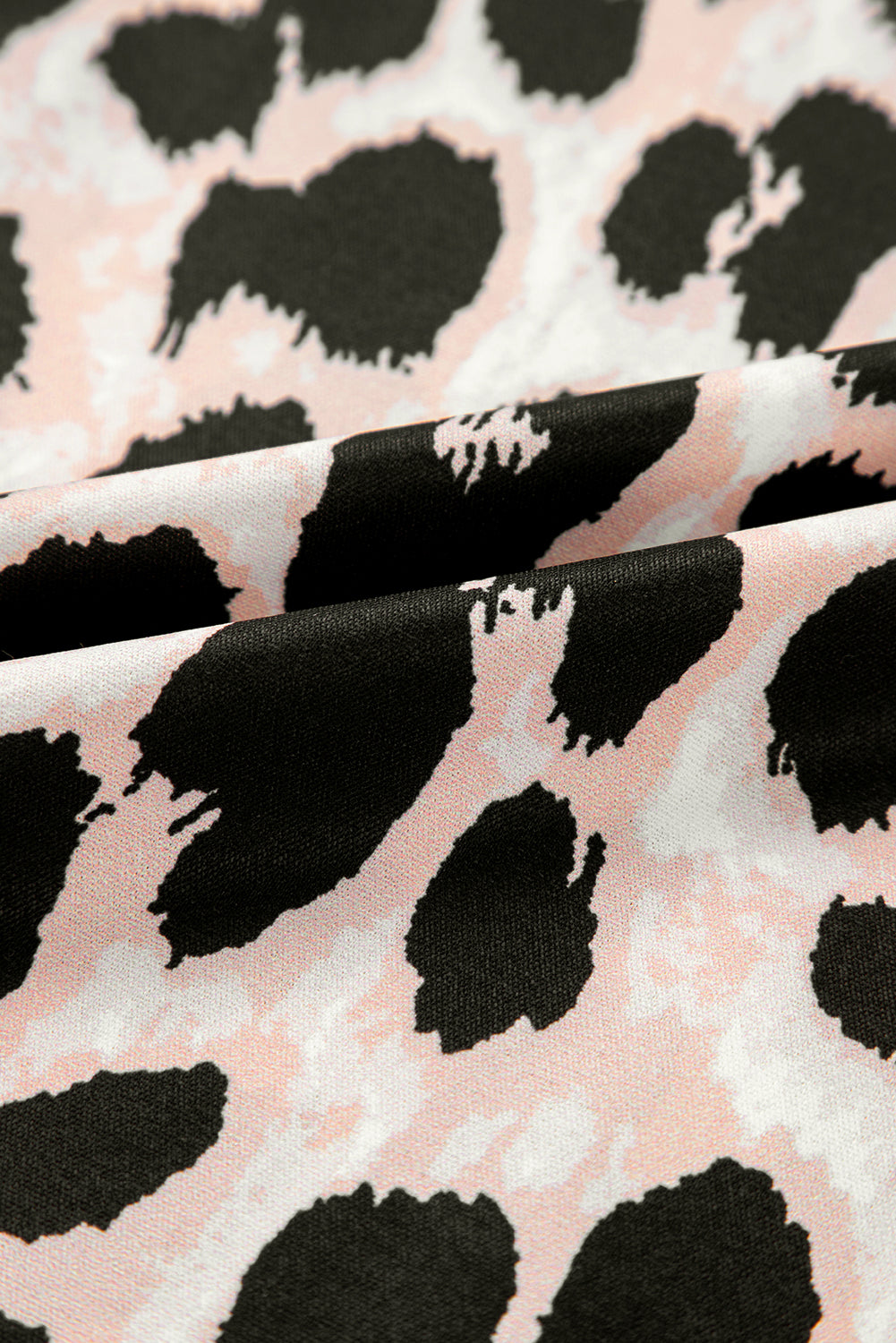 Chemisier kaki à manches courtes et volants superposés à imprimé léopard