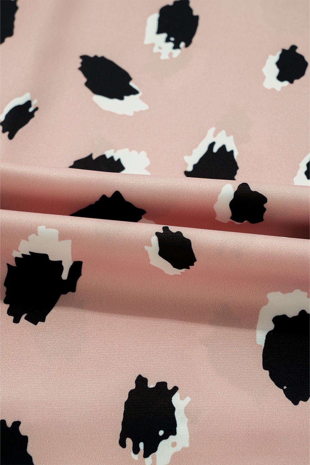 Chemisier kaki classique à col en V et manches raglan à imprimé léopard