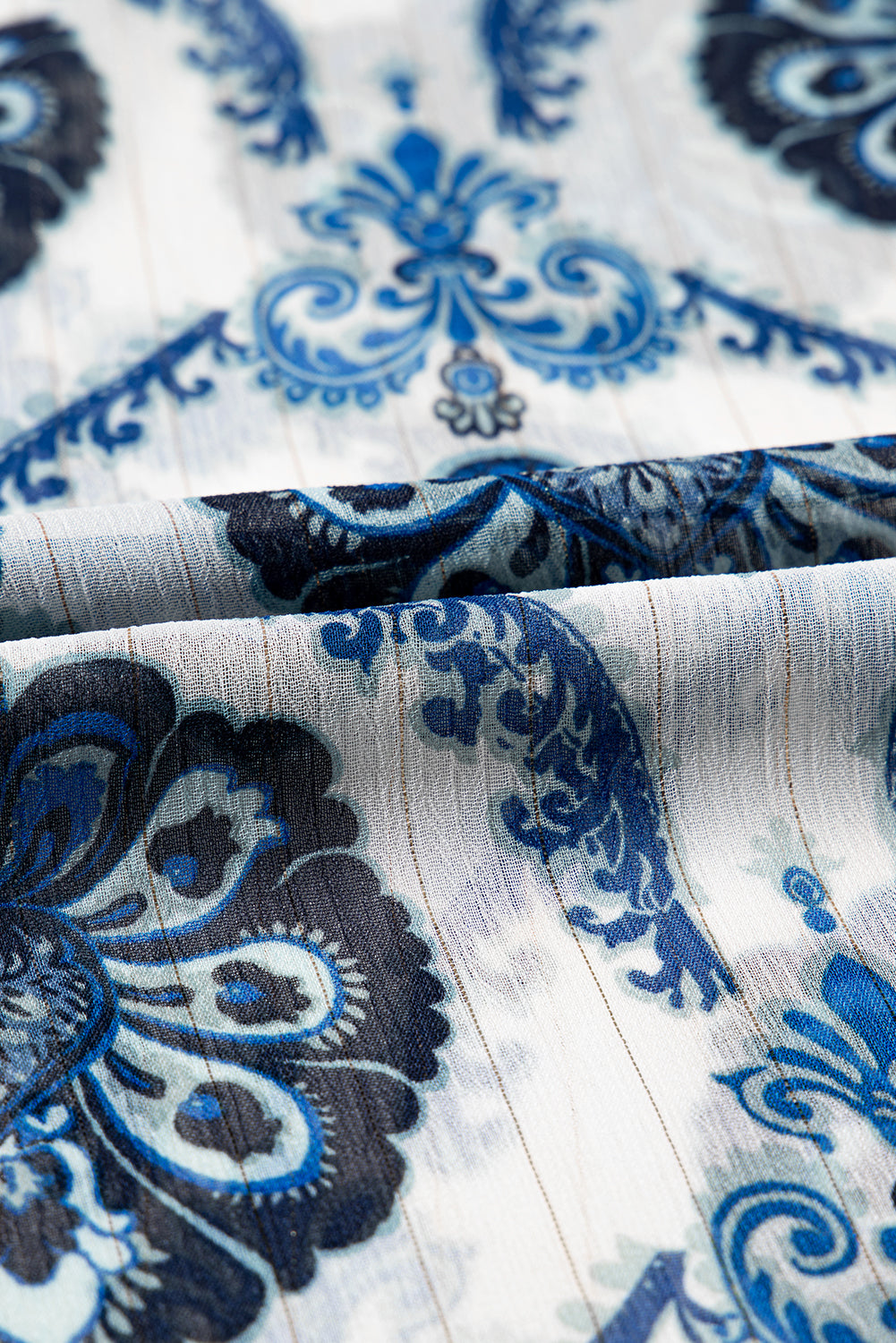 Chemise ample boutonnée à motif tribal bleu