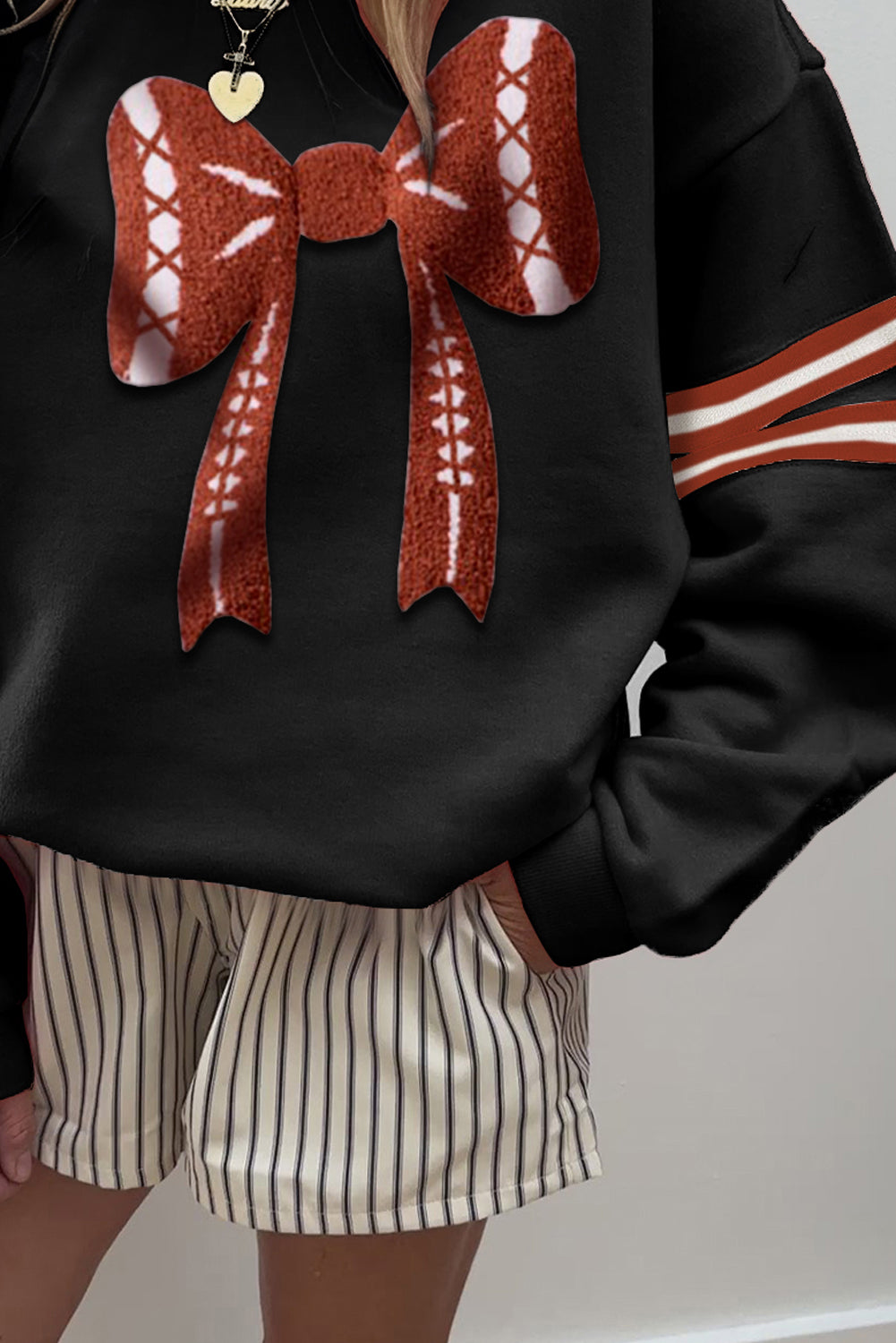 Black Varsity Baseball Bow Graphic Striped Sleeve Baggy Sweatshirt