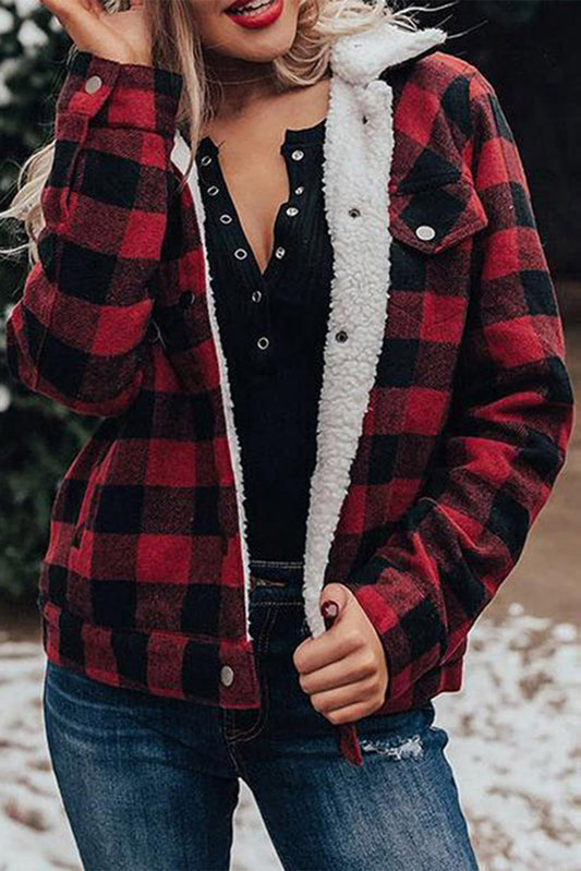 Chaqueta con botones de polar con estampado de cuadros