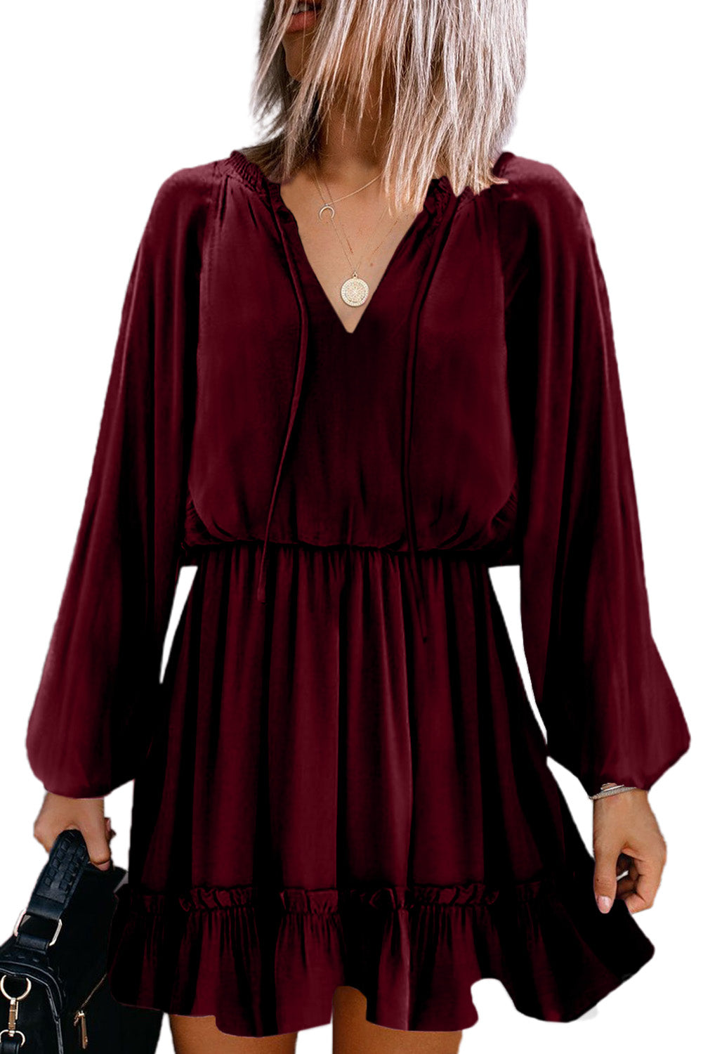 Vestido túnica caqui con volantes y cuello dividido con manga de burbuja