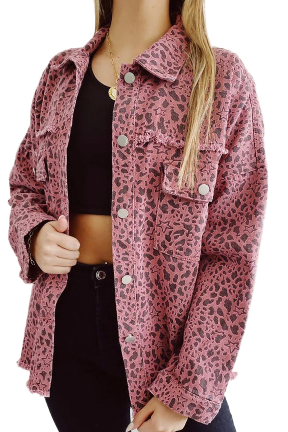 Chaqueta vaquera con botones y estampado de estrellas y lunares de animales