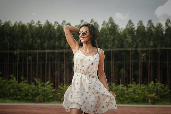 Floral Dresses: A Timeless Trend