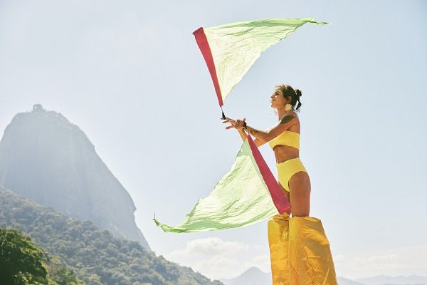 How Should High-Waisted Bikini Bottoms Fit? Your Ultimate Guide to Flattering Beachwear - HannaBanna Clothing