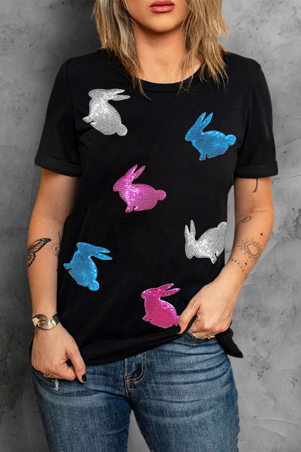 T-shirt col rond lapin de Pâques noir pailleté