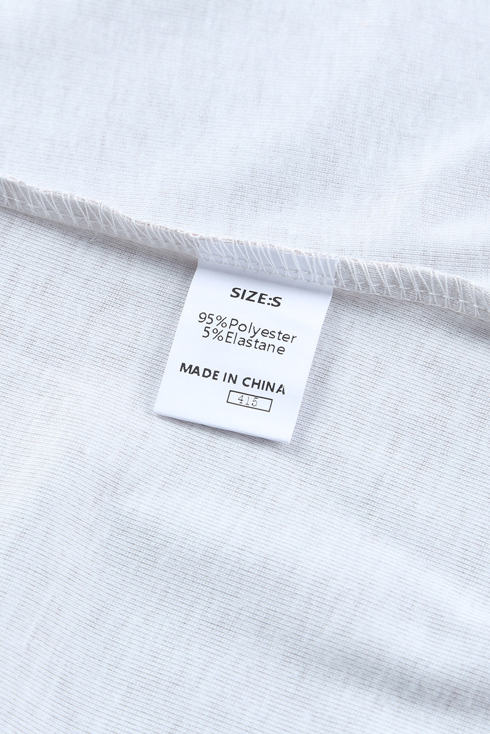 Top con cuello en V y bloques de color de leopardo