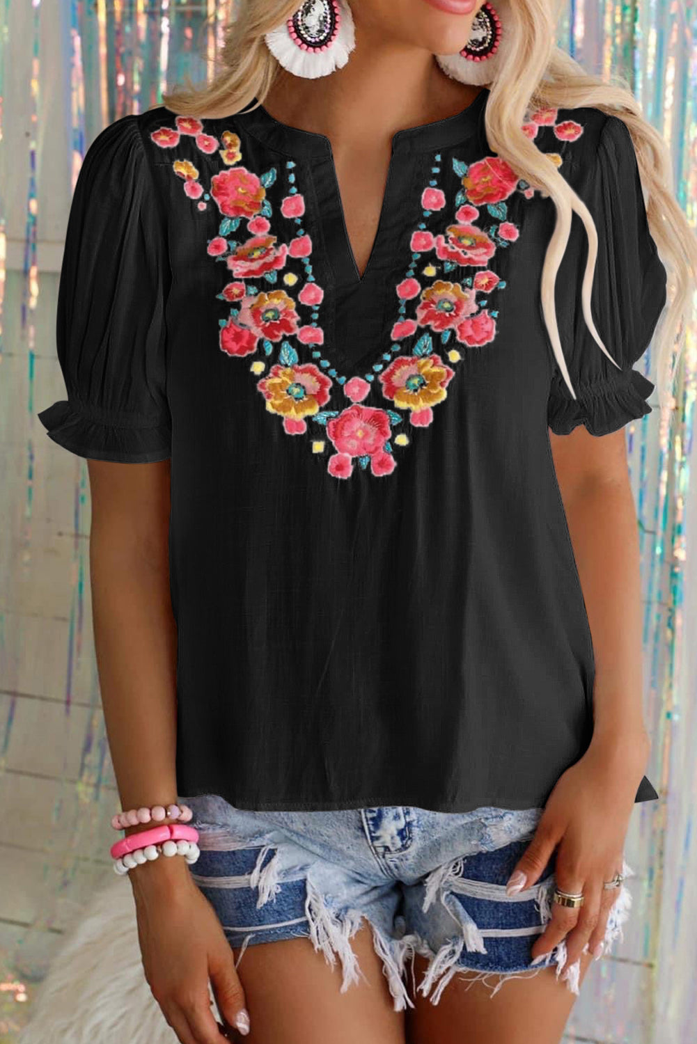Blusa de manga farol con volantes y bordado floral 