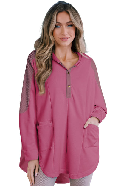 Sweat à capuche Henley surdimensionné avec poches latérales et patchwork de roses