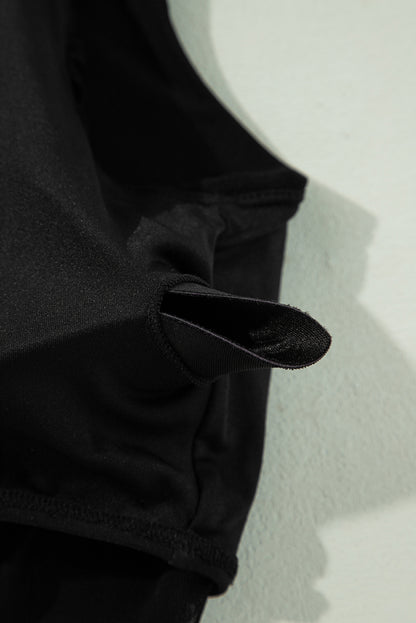 Ensemble haut de bikini asymétrique en maille plissée noire et jupe