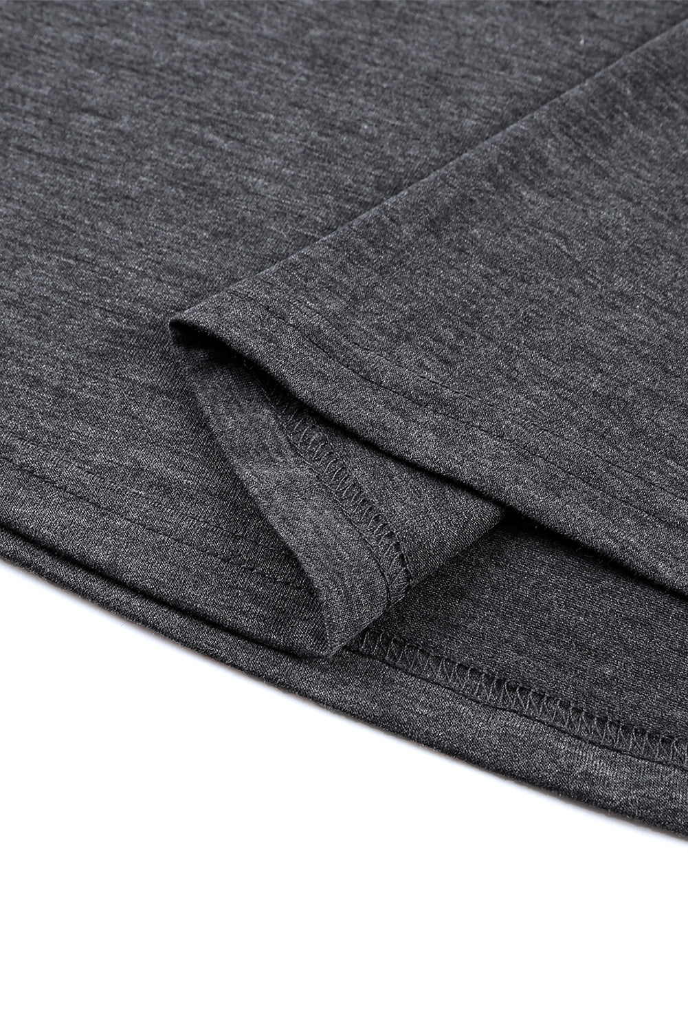 T-shirt à manches courtes et col zippé avec dentelle