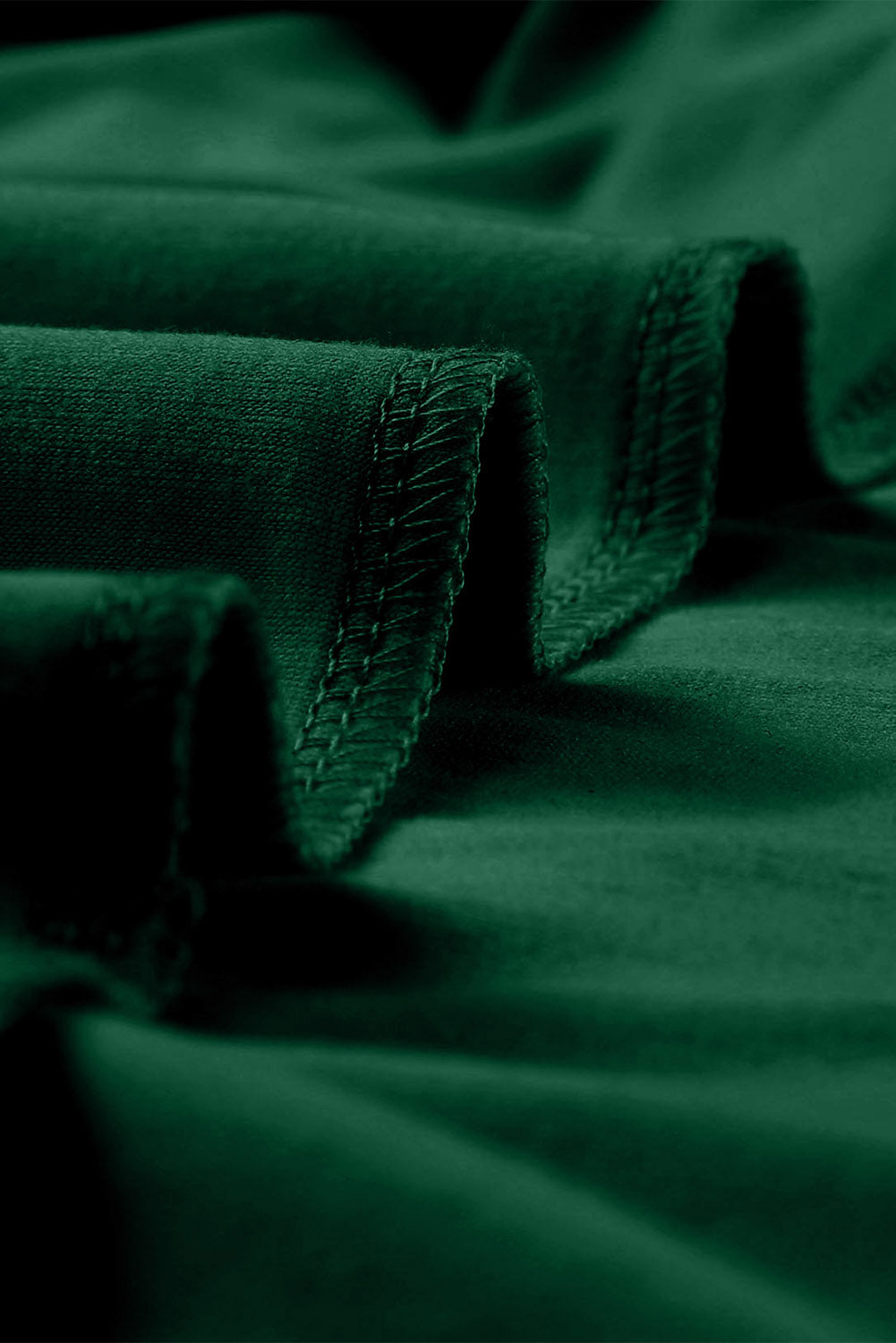 Haut vert grande taille à manches courtes et col carré et épaules froncées