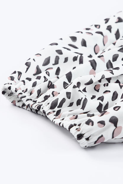 Blusa con hombros descubiertos y talla grande con manchas de guepardo