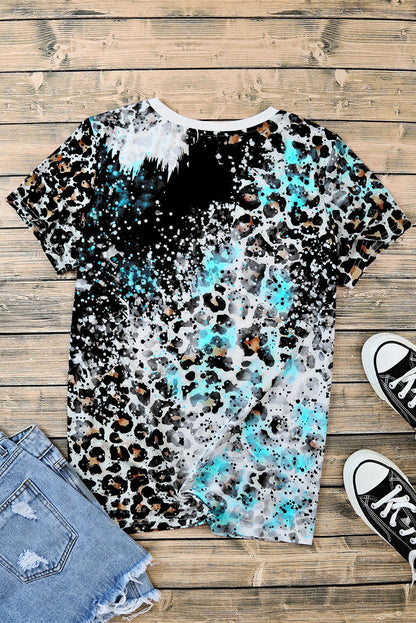 Ropa en blanco- Camiseta blanqueada de moda occidental