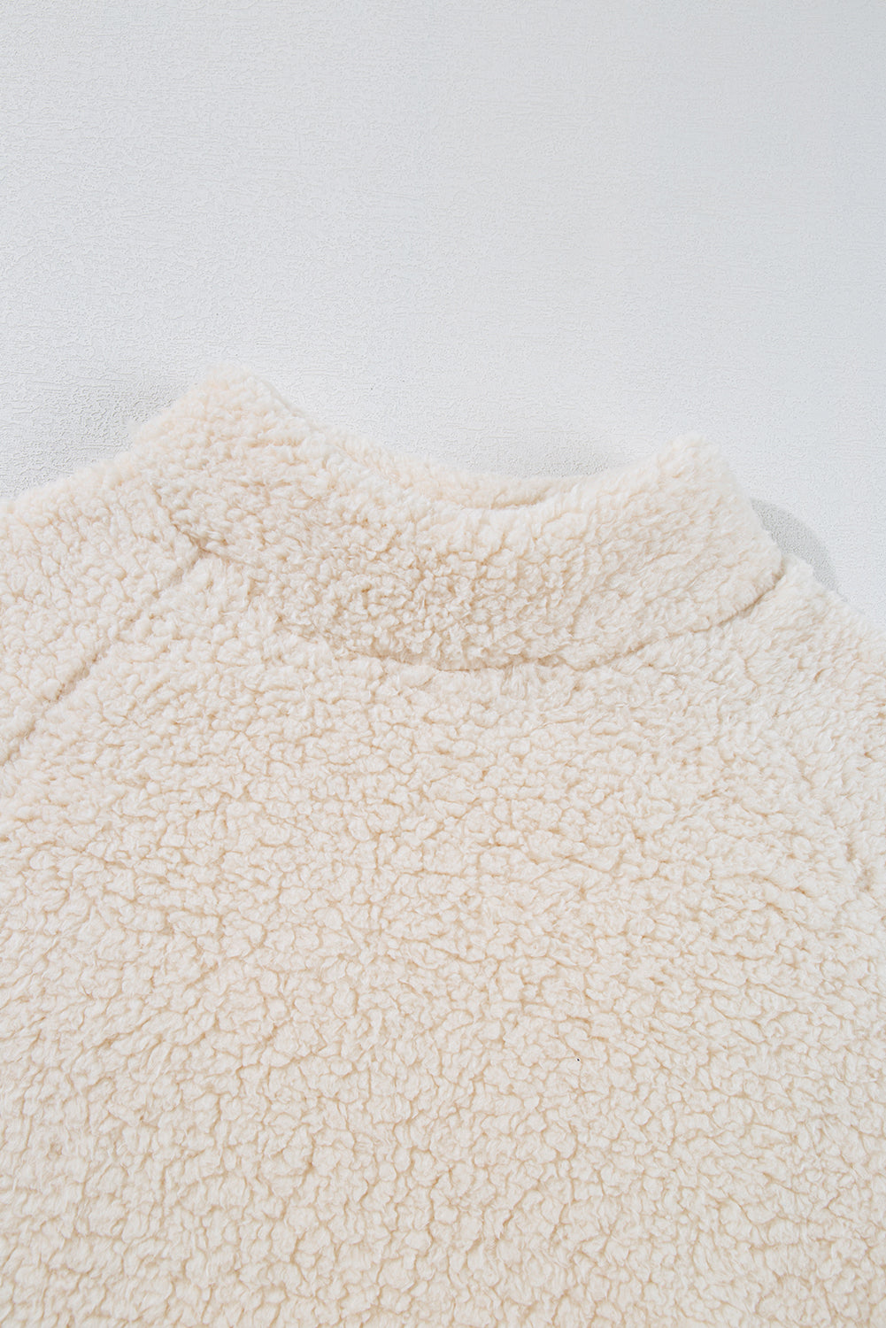 Sweat-shirt blanc uni en polaire à col montant et épaules tombantes