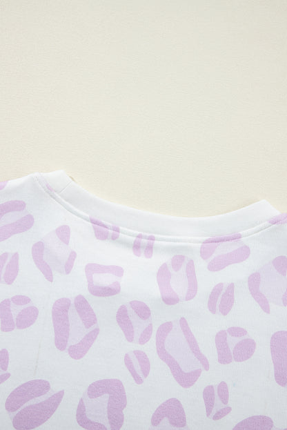 Ensemble de détente avec pull et short à imprimé animal léopard rose