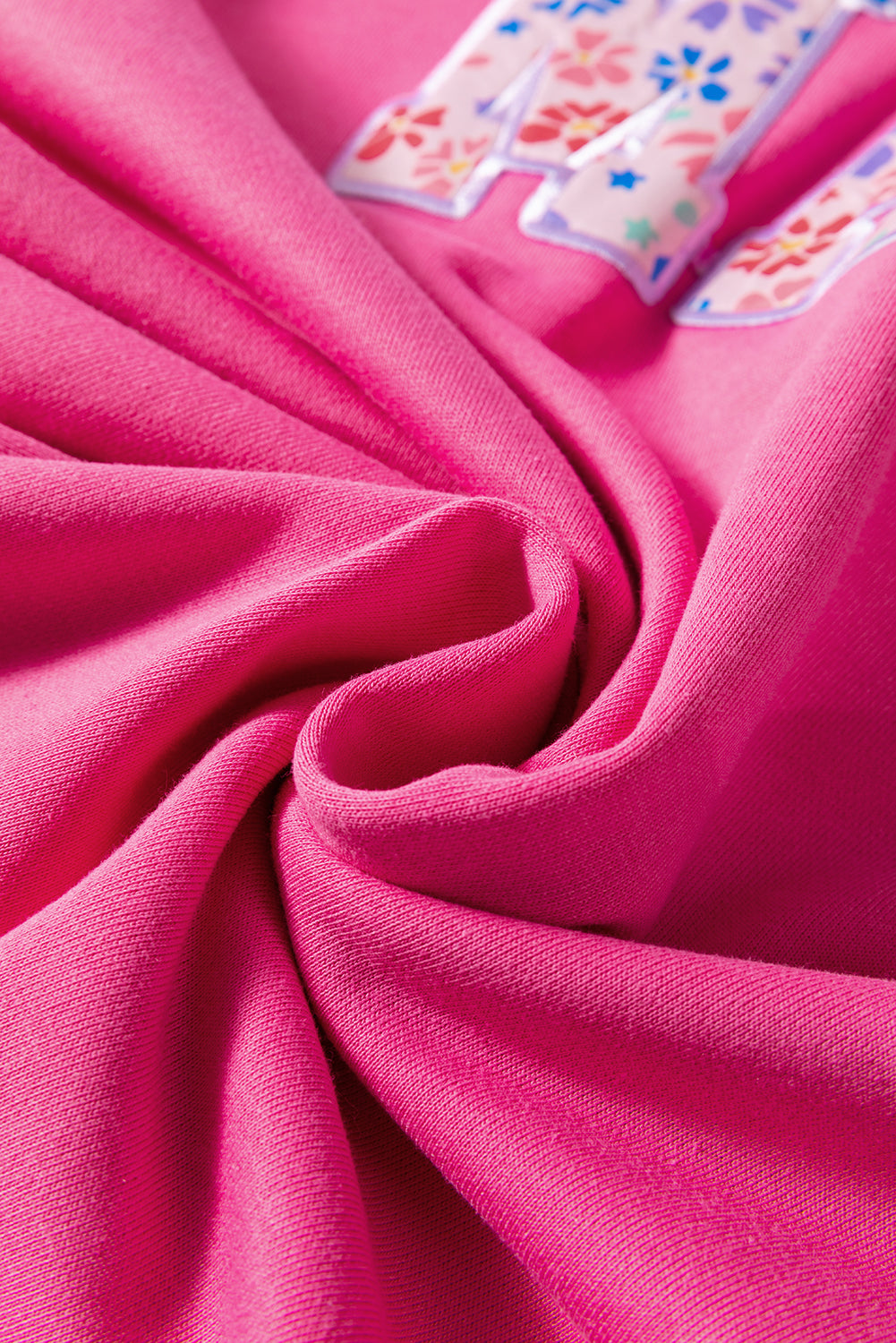 Sweat-shirt graphique brodé à motif floral rose rouge MAMA