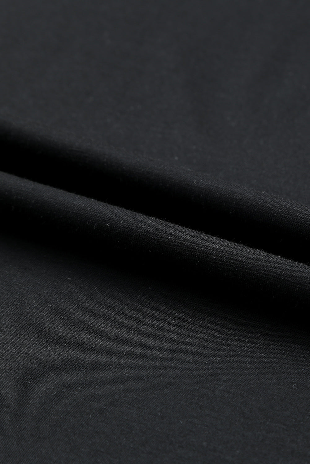 T-shirt à manches courtes et col zippé avec dentelle