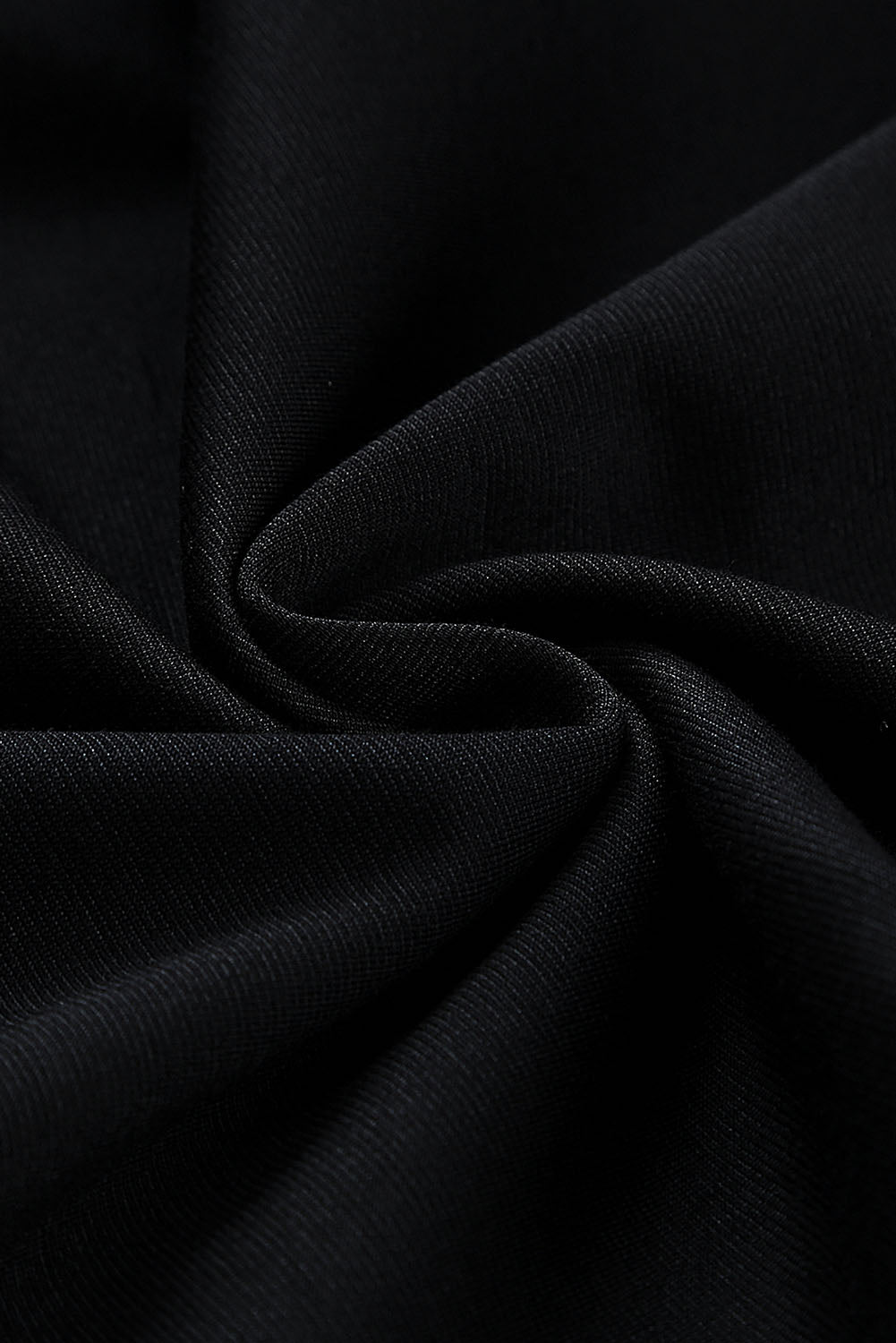 Combinaison droite à bretelles spaghetti réglables et poches