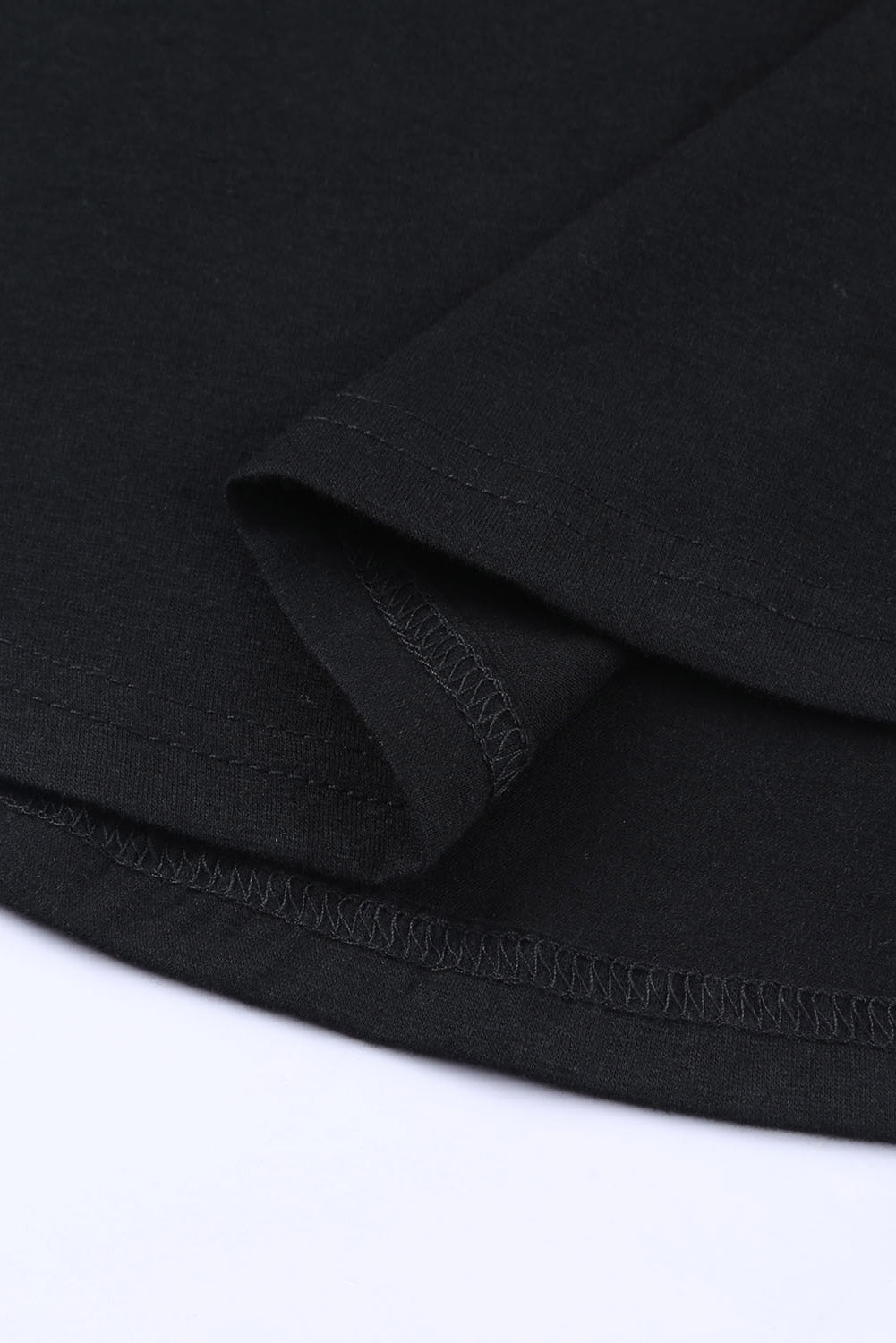 Haut à manches longues bouffantes et col en V à volants 