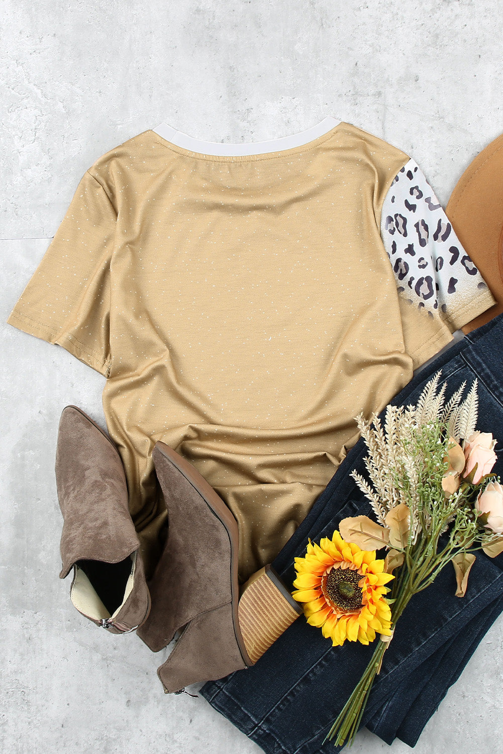 Camiseta caqui de manga corta HALF HOOD HALF HOLY Leopard