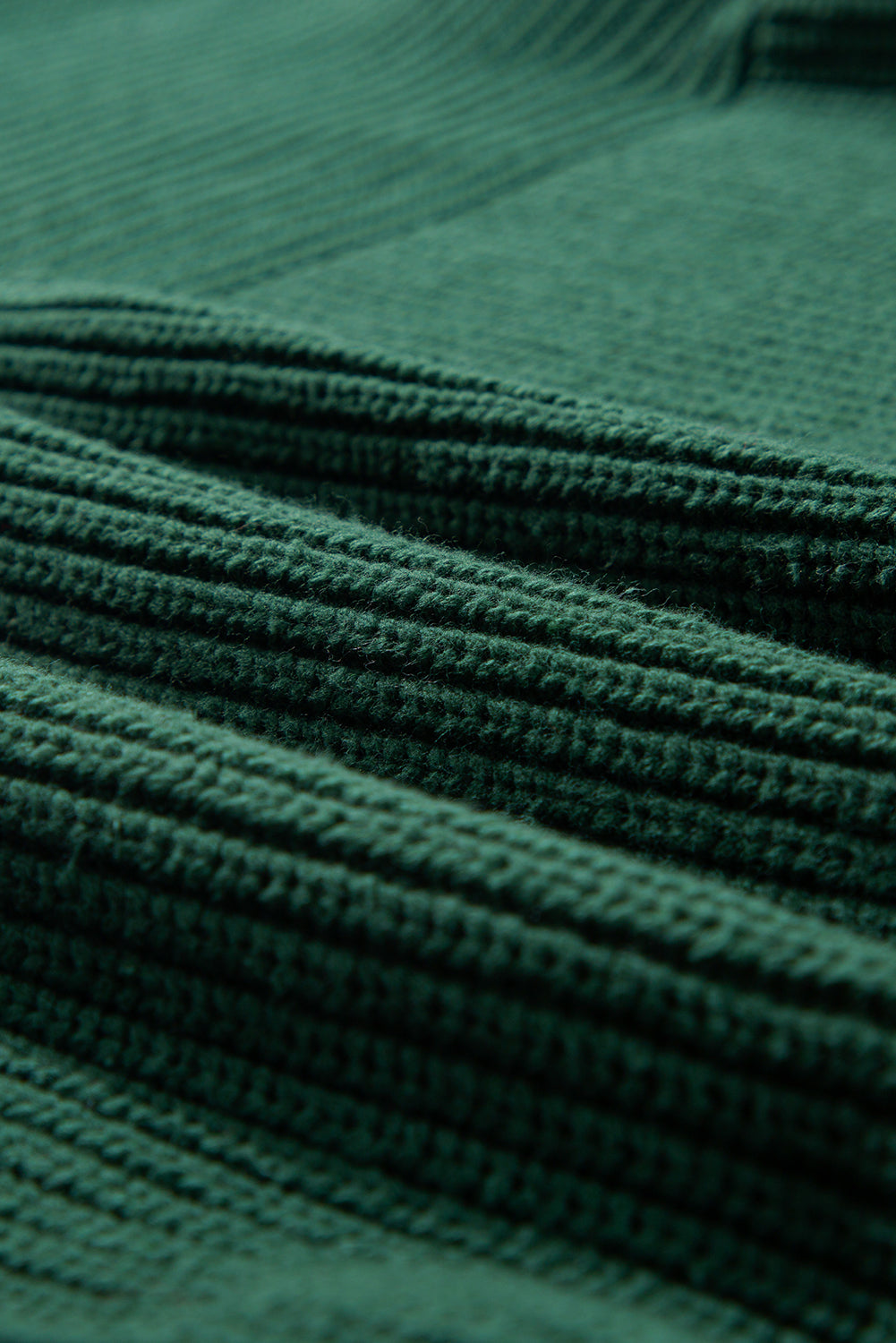 Pull ras du cou à manches lanternes en tricot texturé vert noirâtre