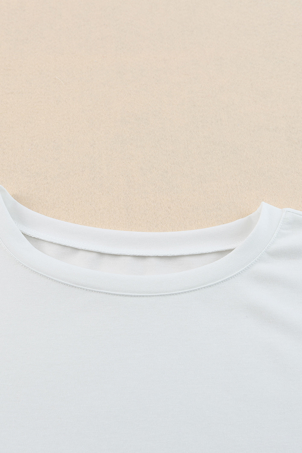 Chemisier à col rond et manches bouffantes 