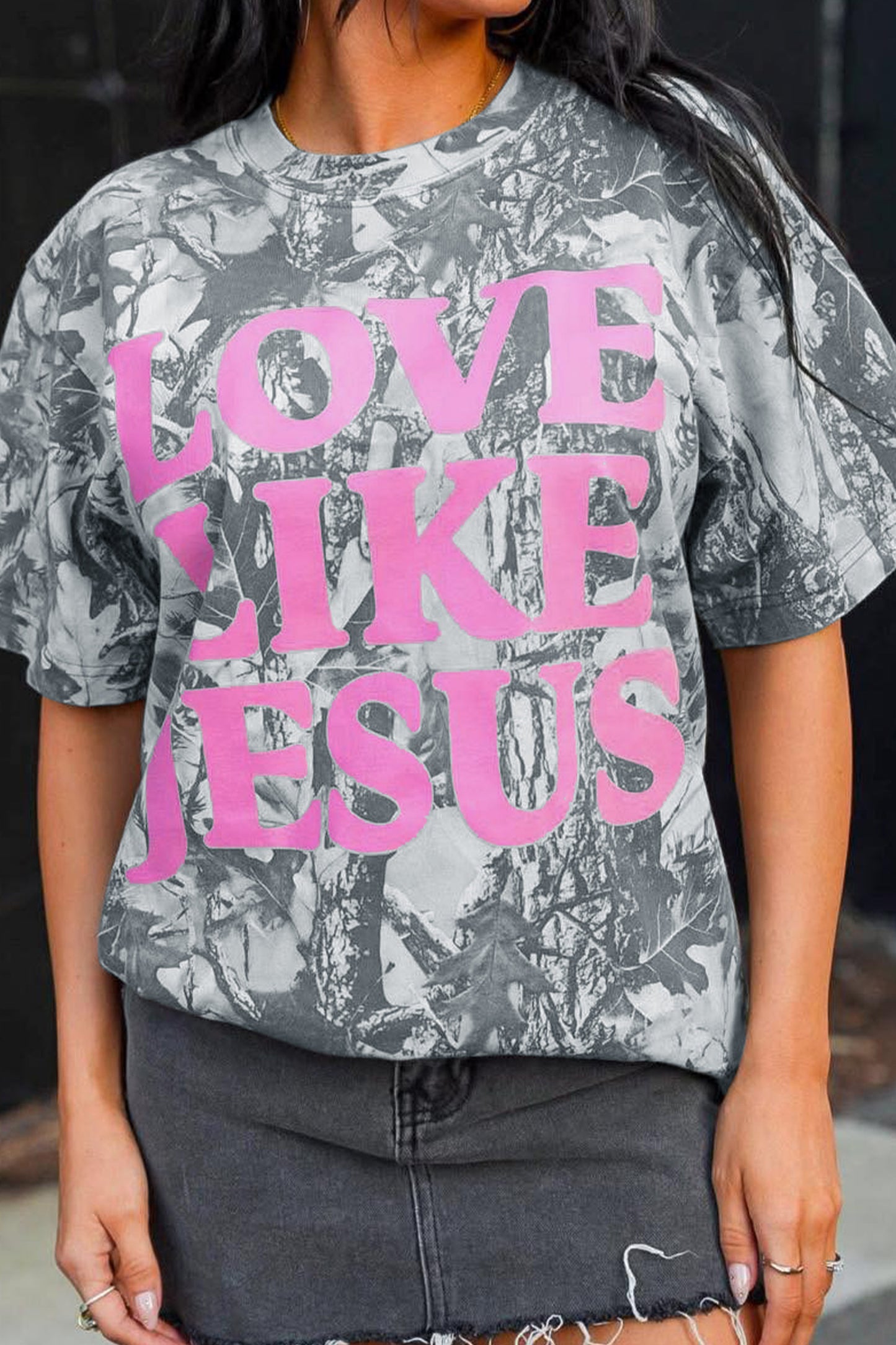 Beige Camo Woodland LOVE LIKE JESUS Casual Tee