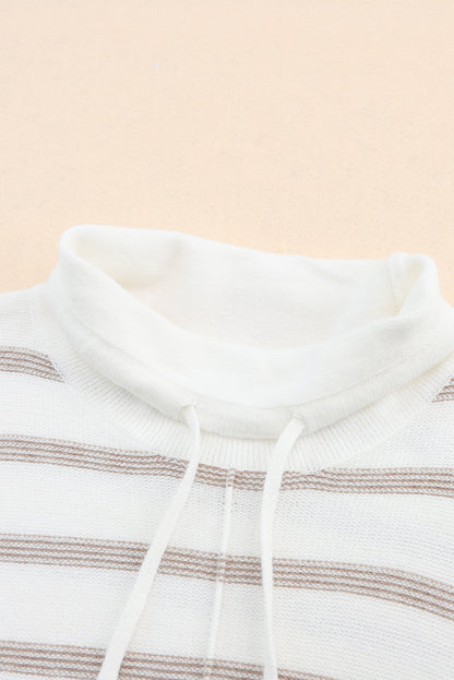 Pull à col bénitier et épaules tombantes à rayures