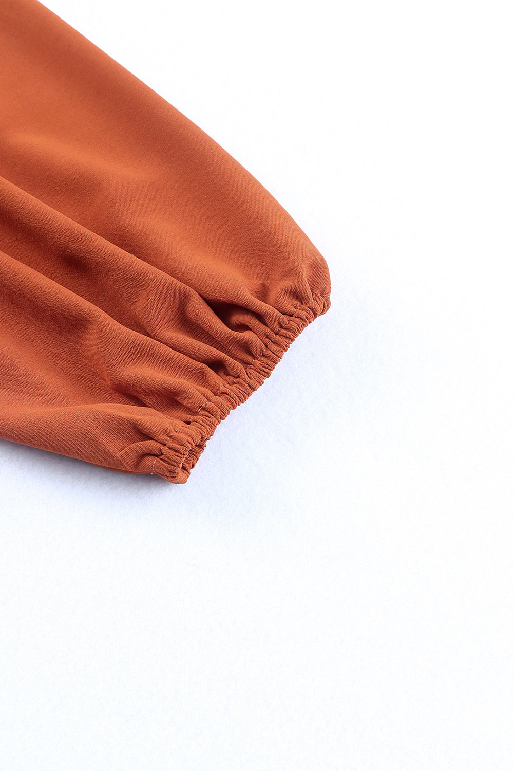 Chemisier boutonné à volants et à col en V