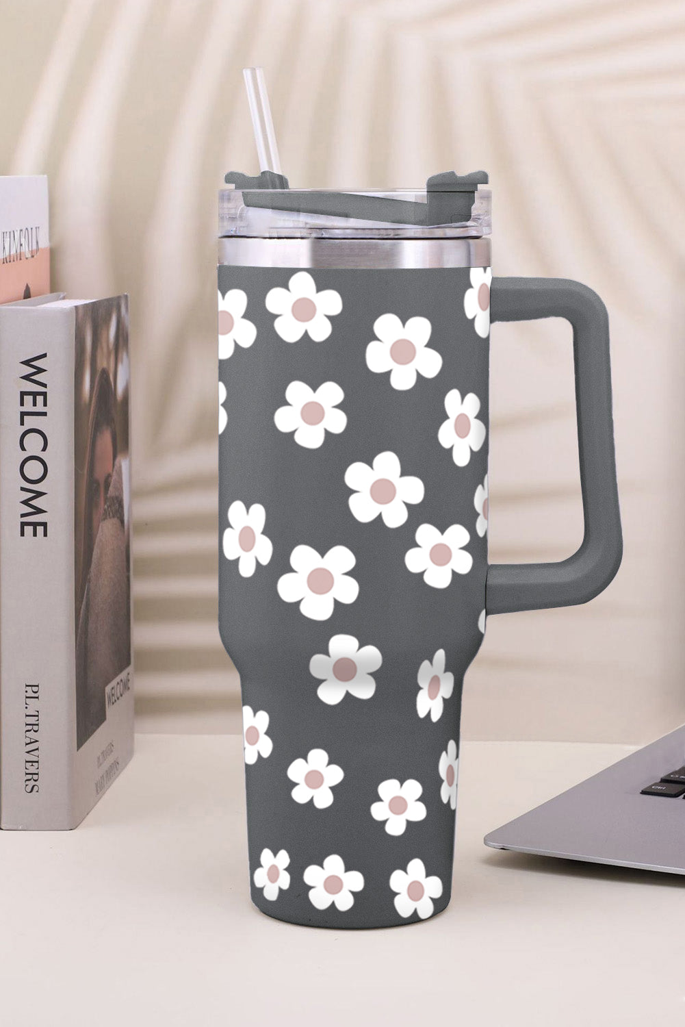 Vaso inoxidable con tapa y pajita con estampado de flores de pergamino 