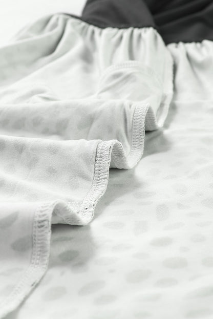 Robe t-shirt décontractée à pois contrastés et poches 