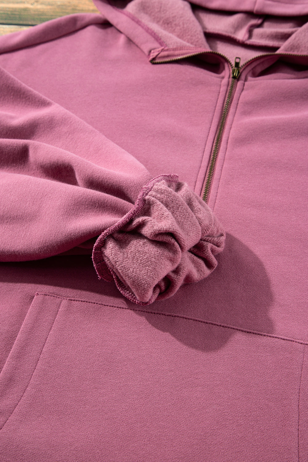 Sweat à capuche ample doublé polaire Valériane avec poches kangourou à demi-fermeture éclair