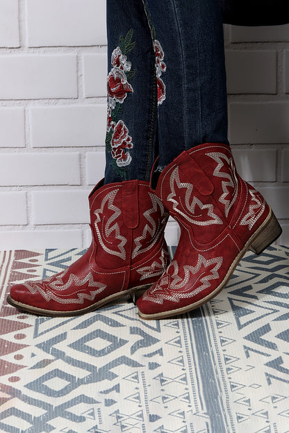 Ruby Western Embroidered Pointed Toe Cowgirl Boots