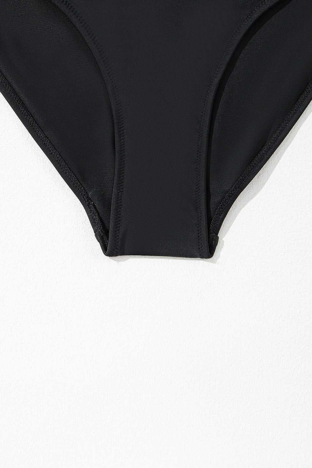 Maillot de bain une pièce à découpes croisées et colorblock rouge rose