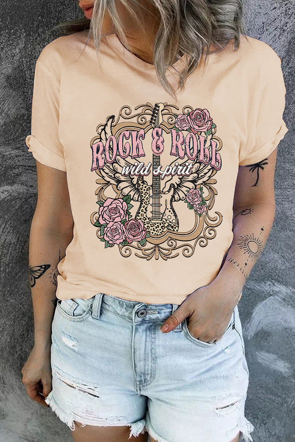 T-shirt graphique à manches courtes imprimé léopard kaki AMEN