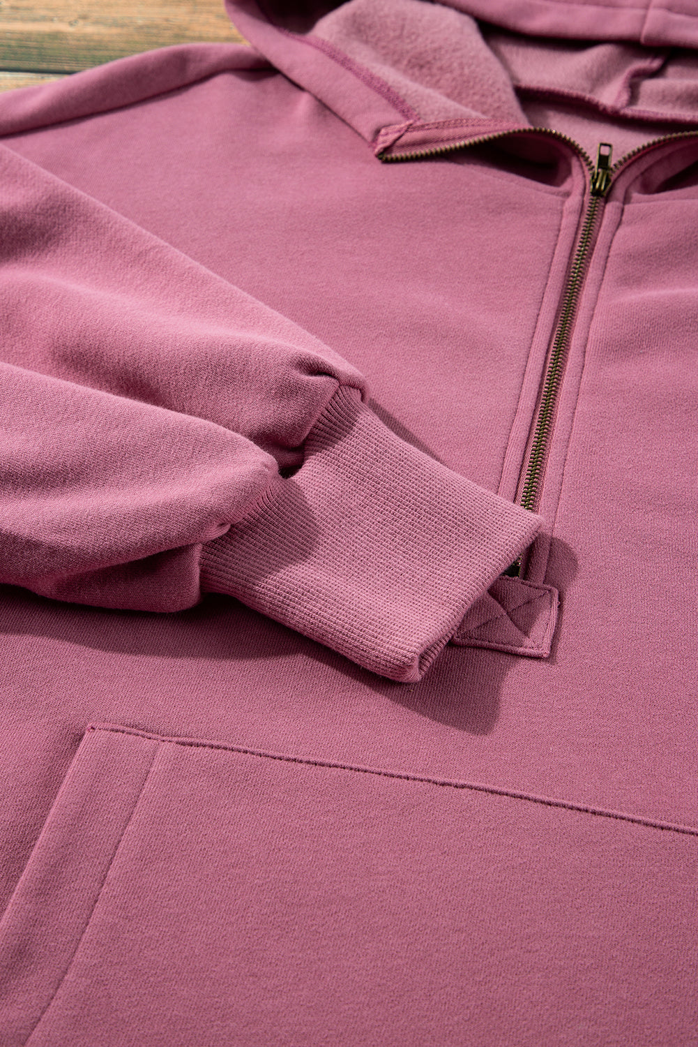 Sweat à capuche ample doublé polaire Valériane avec poches kangourou à demi-fermeture éclair