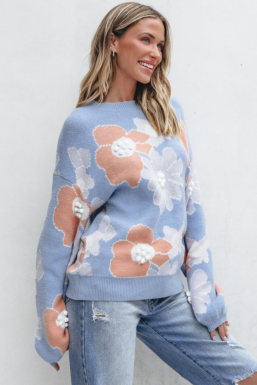 Pull tricoté à col rond et épaules tombantes à motif floral bleu Beau