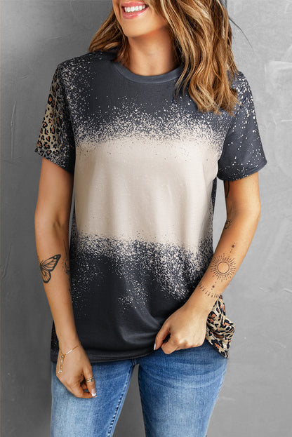 Blank Apparel - Camiseta blanqueada con detalle de leopardo gráfico en blanco gris