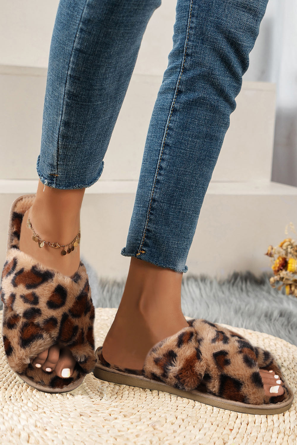 Brown Leopard Crossed Straps Furry Slippers