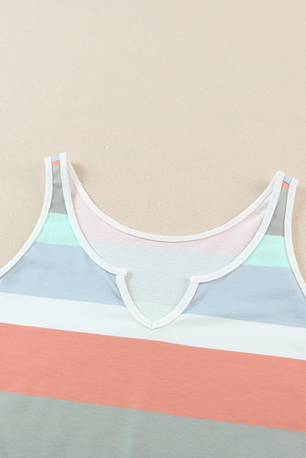 Débardeur à rayures multicolores et col cranté