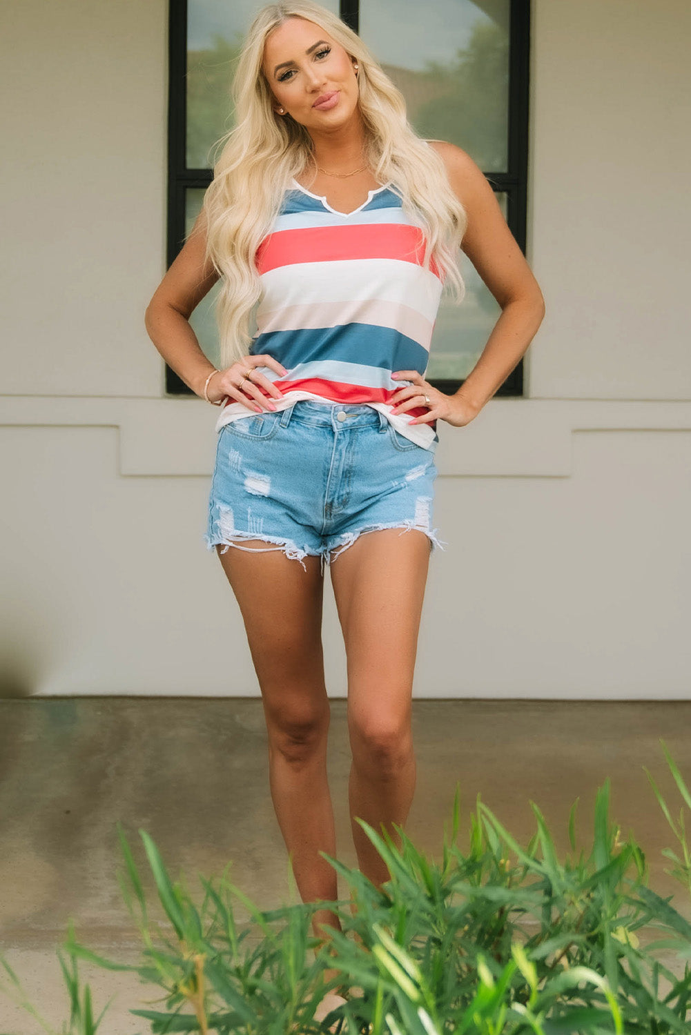 Débardeur à rayures multicolores et col cranté