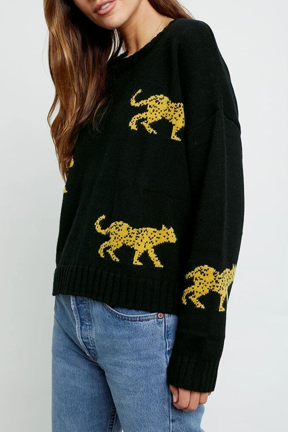 Pull col rond en maille à motif guépard noir 